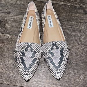 Steve Madden Flats